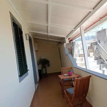 Casa Ponte Semesterbostad *